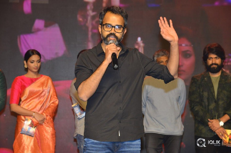 KGF-Movie-Pre-Release-Function-Photos